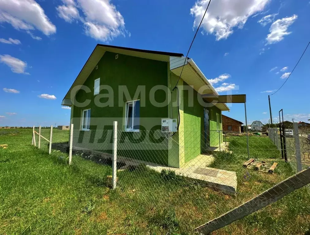 Дом в Крым, Бахчисарайский район, с. Вилино ул. Дорофеева, 19 (80 м) - Фото 1