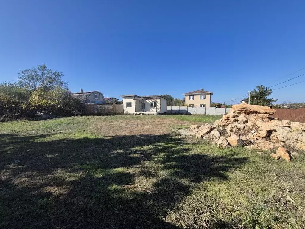 Участок в Севастополь Садоводческое некоммерческое товарищество ... - Фото 1