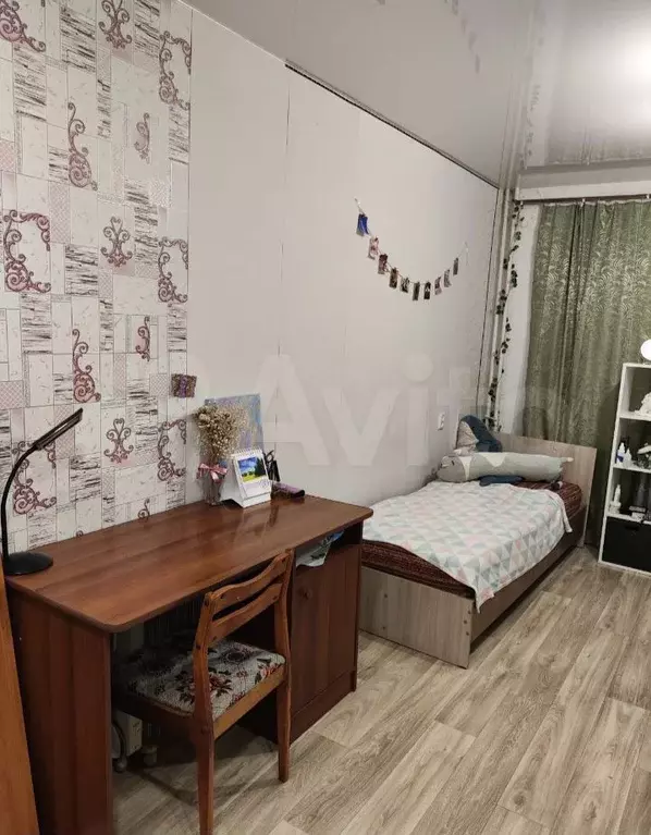 Комната 17 м в 4-к., 5/9 эт. - Фото 1