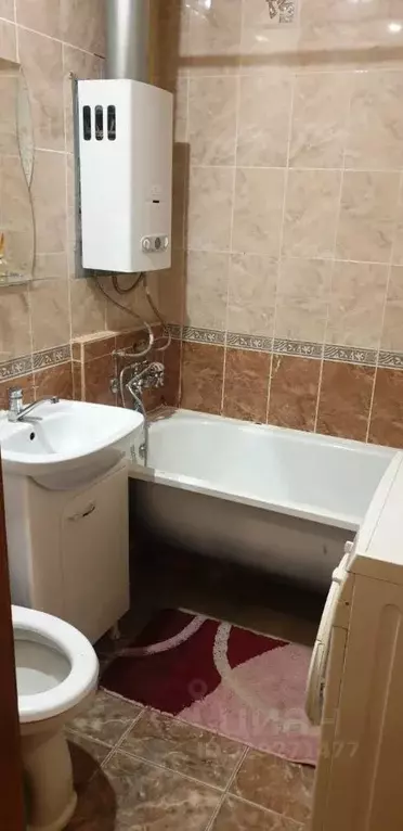 2-к кв. Саратовская область, Саратов ул. Танкистов, 86 (44.8 м) - Фото 0