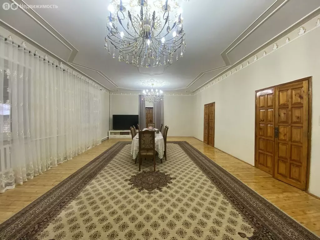 Дом в Дербент, улица А. Рыбникова, 50 (321 м) - Фото 1