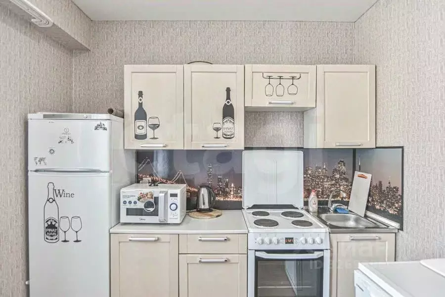 1-к кв. Сахалинская область, Южно-Сахалинск Комсомольская ул., 279А/2 ... - Фото 1