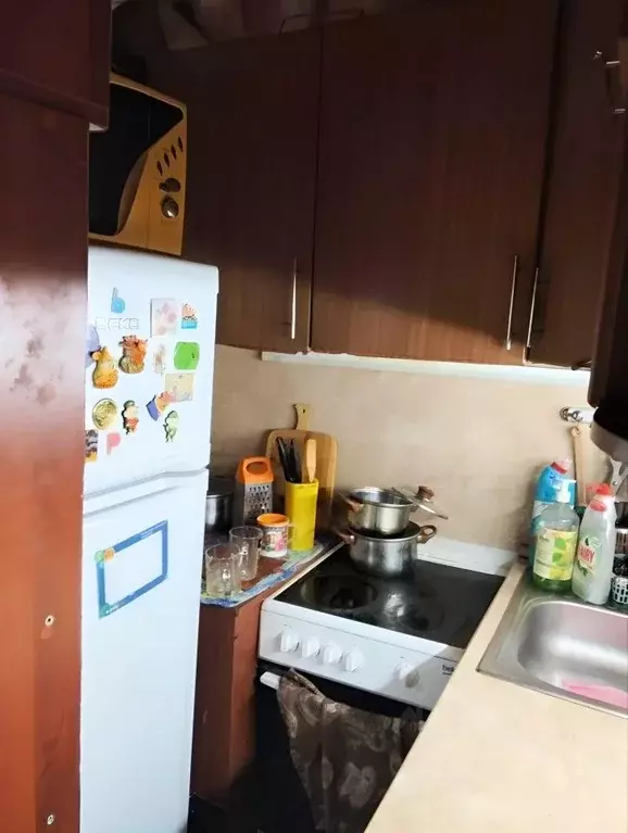 Комната Омская область, Омск ул. Лукашевича, 8А (10.0 м) - Фото 1