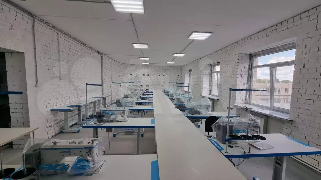 Площади под швейное и прочее пр-во 4 этаж 350 м2 - Фото 0