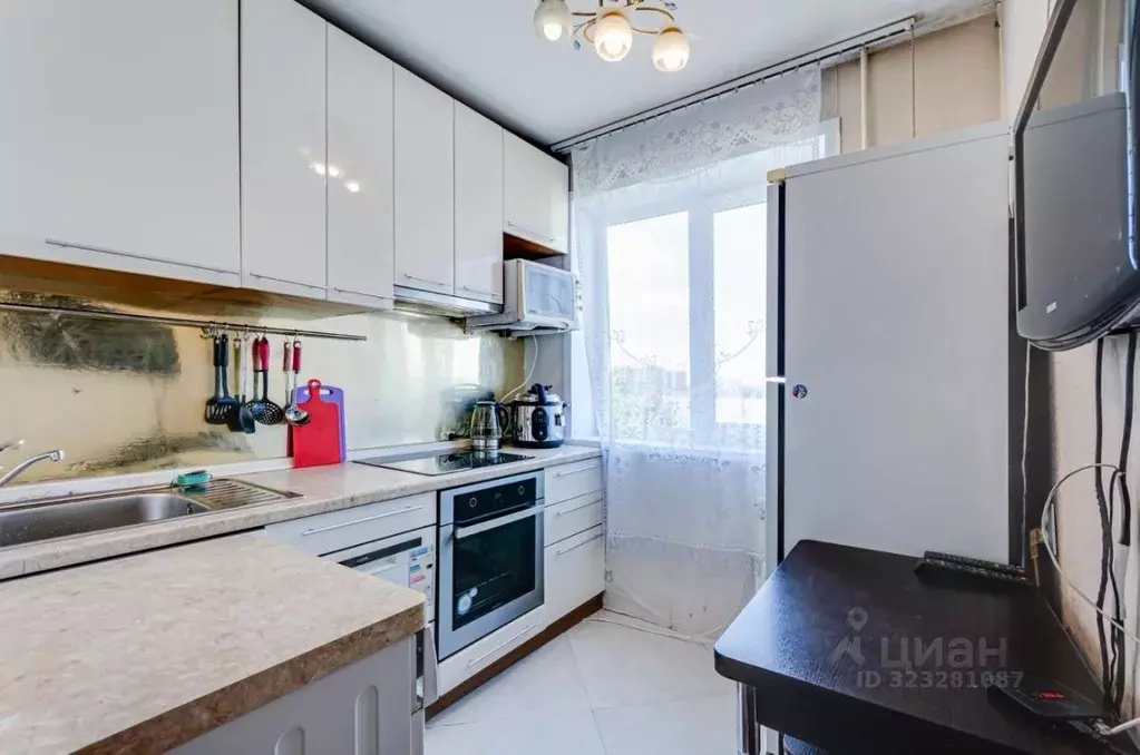 2-к кв. Иркутская область, Иркутск просп. Маршала Жукова, 42 (50.0 м) - Фото 1