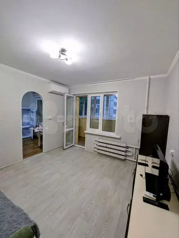 1-к. квартира, 35 м, 2/9 эт. - Фото 1