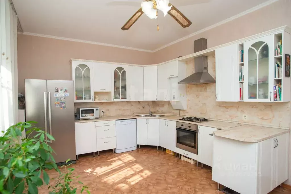 Дом в Ульяновская область, Ульяновск ул. Ломоносова, 1А (284 м) - Фото 1