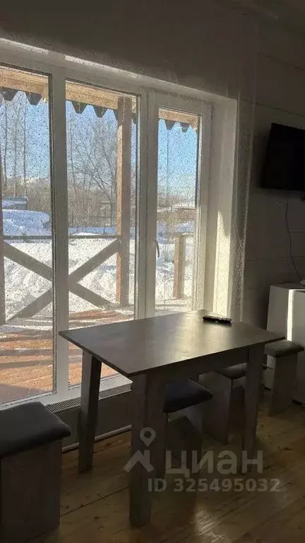 Дом в Алтай, Майминский район, пос. Дубровка ул. Сафронова, 53 (35 м) - Фото 1