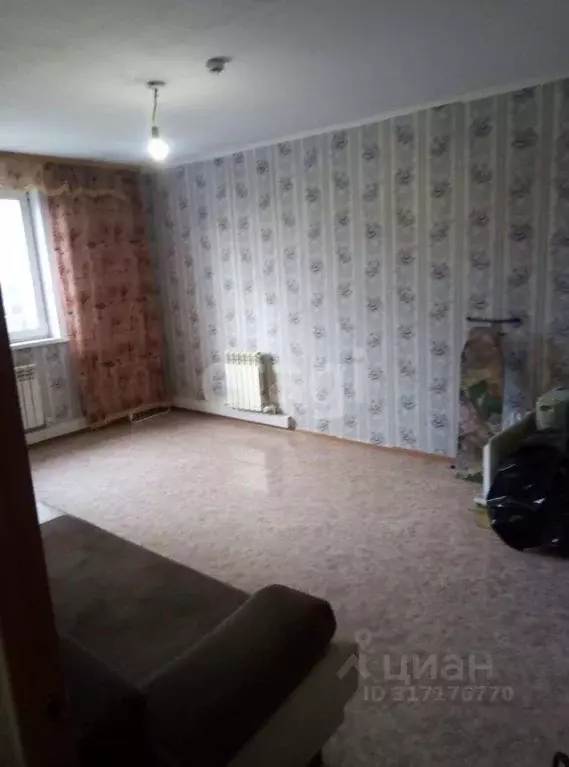 3-к кв. Амурская область, Белогорск Летний пер., 1А (66.5 м) - Фото 0