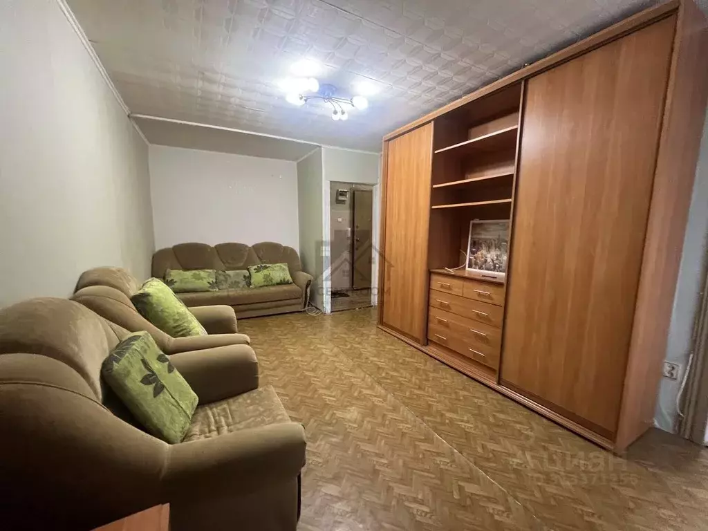 1-к кв. Татарстан, Казань ул. Сафиуллина, 44 (37.0 м) - Фото 0