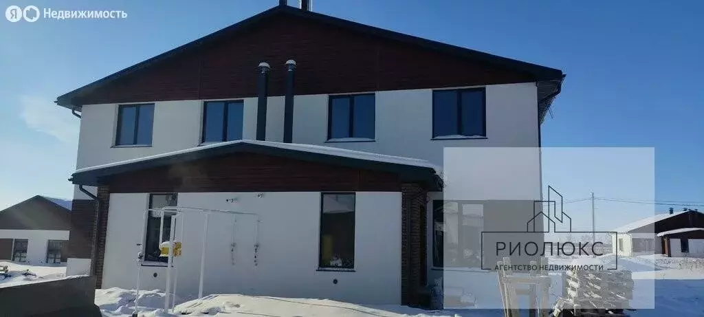 Дом в Челябинская область, Магнитогорск (122 м) - Фото 1