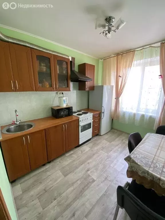 3-комнатная квартира: Челябинск, Комсомольский проспект, 101А (65 м) - Фото 0