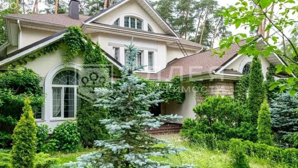 Дом в Одинцовский городской округ, посёлок Николина Гора (735 м) - Фото 1