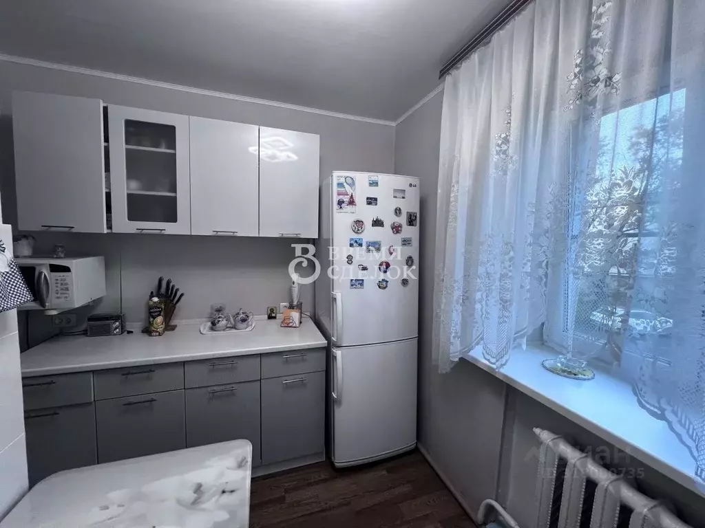 3-к кв. Владимирская область, Владимир ул. Ноябрьская, 121 (57.2 м) - Фото 0