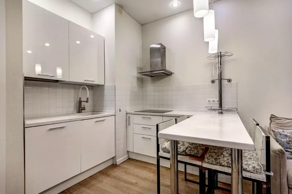 3-к кв. Москва Береговой проезд, 5к2 (65.0 м) - Фото 1