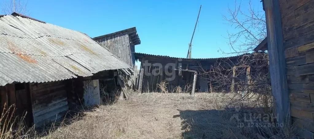 Дом в Свердловская область, Талицкий муниципальный округ, с. ... - Фото 1
