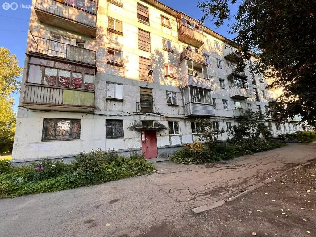 2-комнатная квартира: Волхов, улица Дзержинского, 12 (44.12 м) - Фото 0
