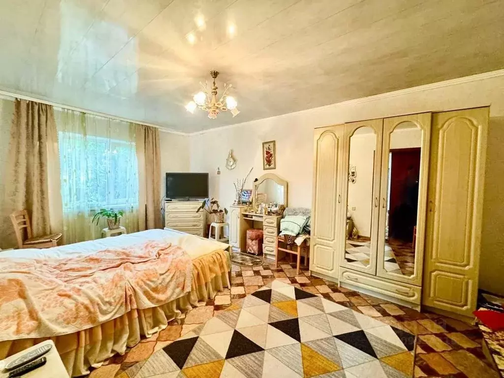 Дом в Крым, Алушта муниципальный округ, с. Пушкино ул. Весенняя (49 м) - Фото 1