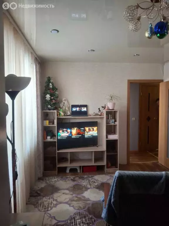 2-комнатная квартира: Полевской, Коммунистическая улица, 38 (40.2 м) - Фото 1