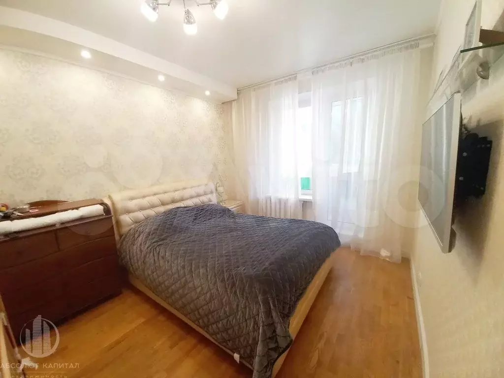 2-к. квартира, 55 м, 2/5 эт. - Фото 0