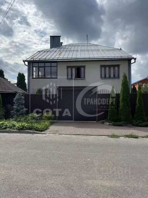 Дом в Воронежская область, Воронеж Айдаровская ул., 18 (596 м) - Фото 1