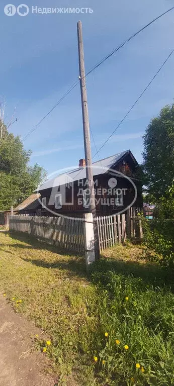 Дом в Пермский край, Чусовской муниципальный округ, рабочий посёлок ... - Фото 1