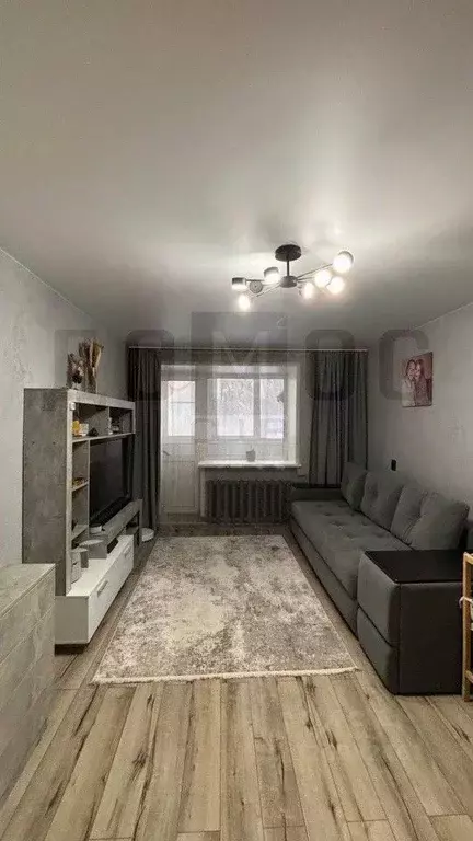 1-к кв. Свердловская область, Екатеринбург пер. Волчанский, 8А (32.5 ... - Фото 1