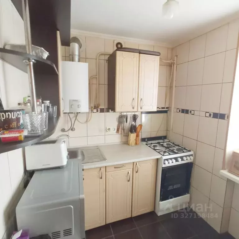 3-к кв. Крым, Симферополь ул. Киевская, 94 (57.0 м) - Фото 2