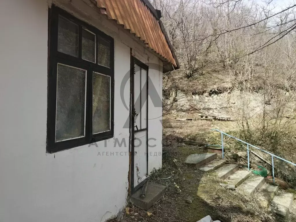 Дом в Краснодарский край, Туапсинский муниципальный округ, с. Пляхо ... - Фото 2