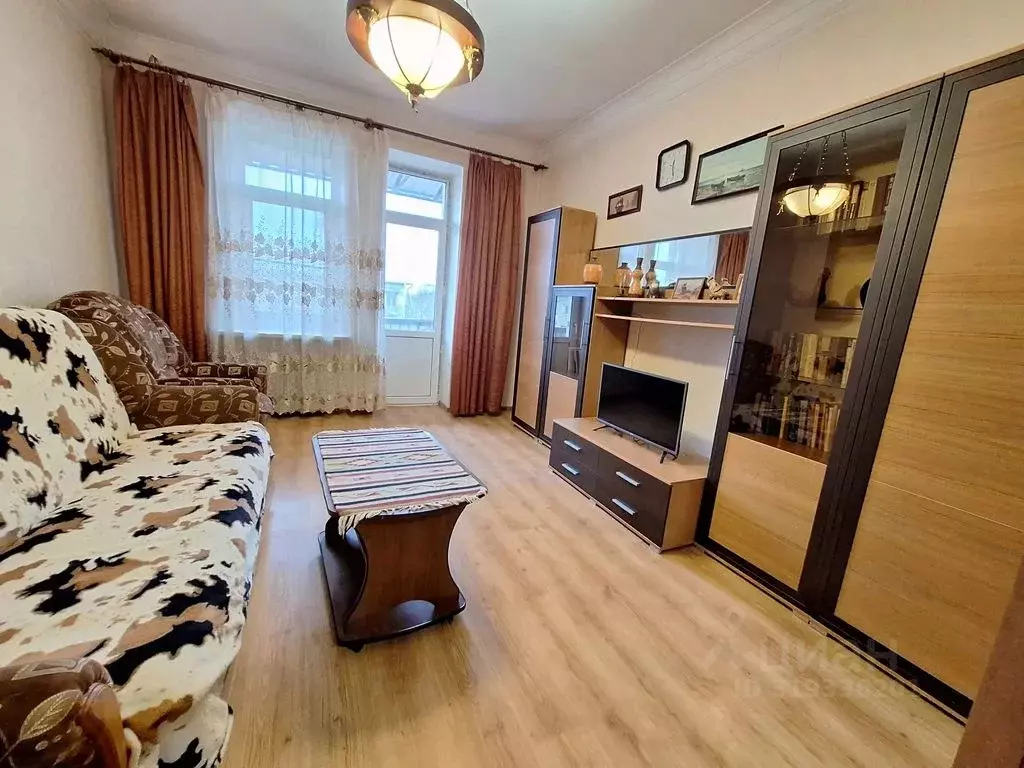 2-к кв. Калужская область, Калуга ул. Кирова, 25 (60.0 м) - Фото 0