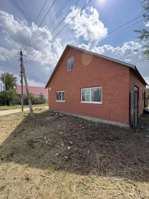 Дом в Саратовская область, Красноармейск ул. Карла Маркса, 98 (45 м) - Фото 1