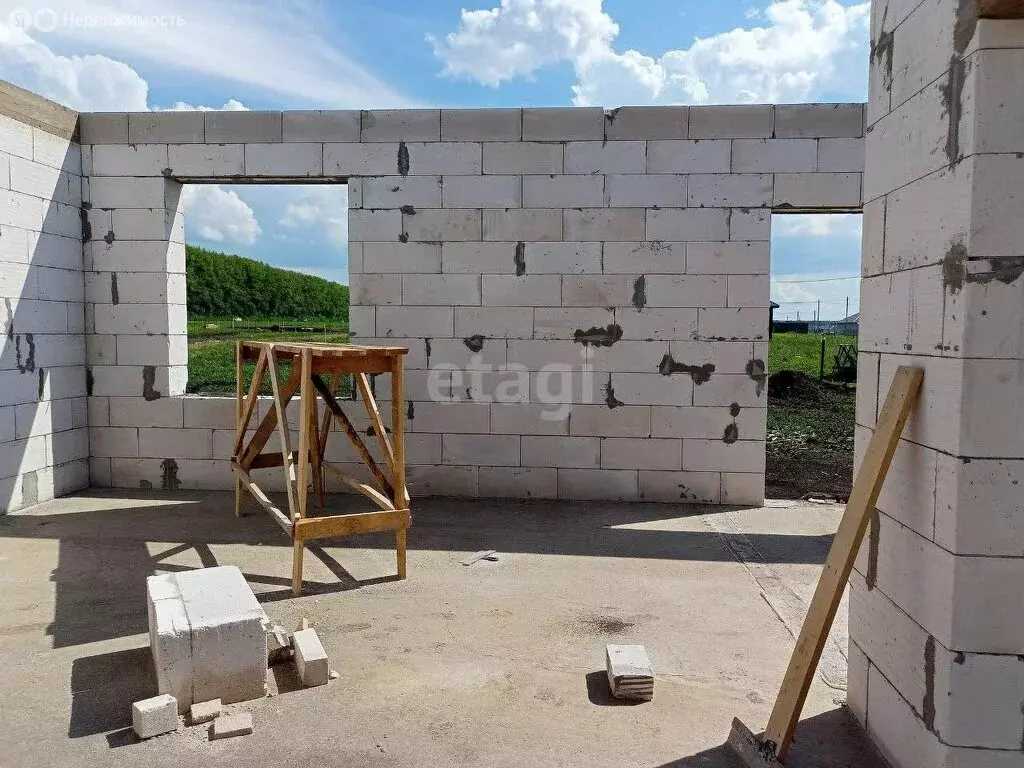 Дом в Стерлитамакский район, Казадаевский сельсовет, село Новое ... - Фото 1