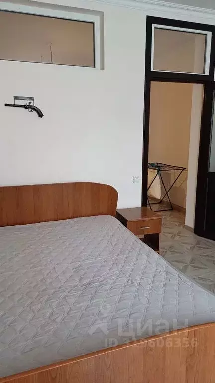 Дом в Северная Осетия, Владикавказ ул. Зангиева, 31 (60 м) - Фото 1