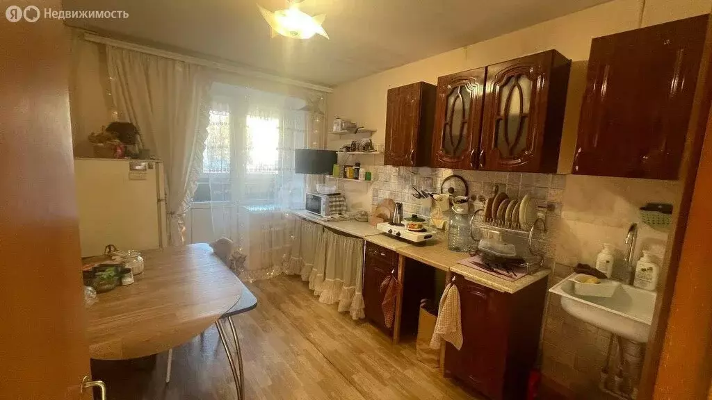 3-комнатная квартира: Чита, улица Гагарина, 8В (63.2 м) - Фото 1