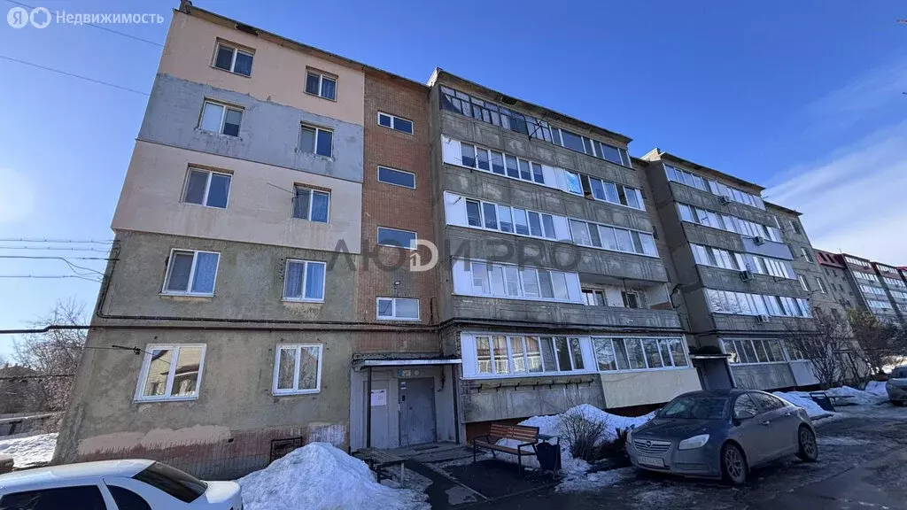 3-комнатная квартира: муниципальное образование Саратов, рабочий ... - Фото 1