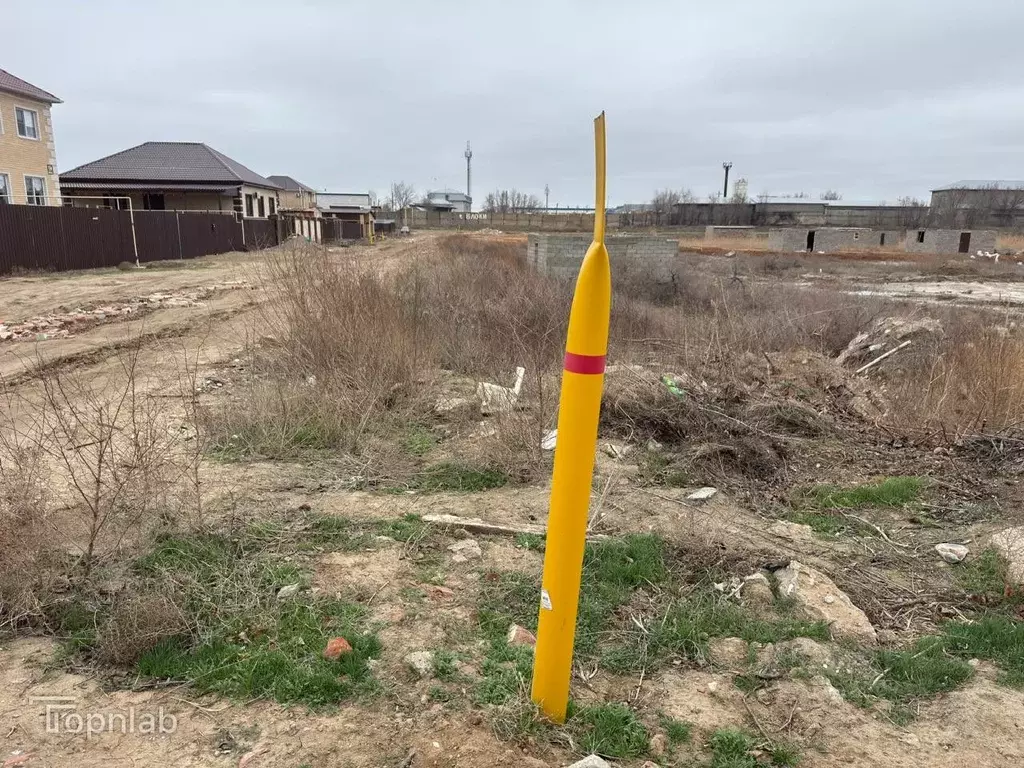 Участок в Астраханская область, Наримановский район, с. Солянка ул. ... - Фото 1