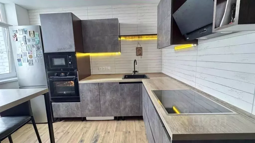 2-к кв. Волгоградская область, Волгоград ул. Лавочкина, 7 (61.3 м) - Фото 2