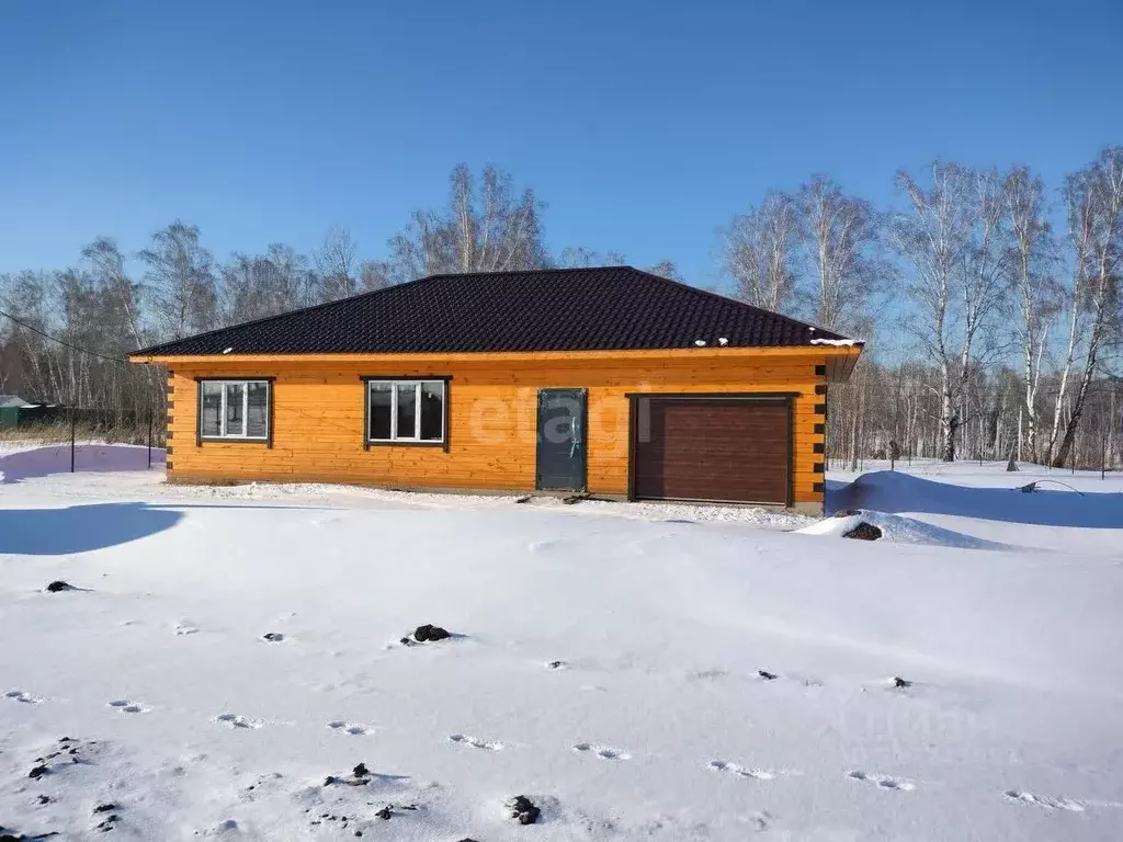 Дом в Красноярский край, Емельяново городское поселение, Емельяново ... - Фото 0
