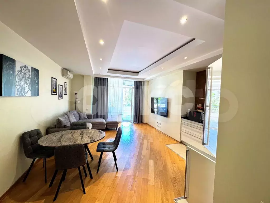 3-к. квартира, 180 м, 2/9 эт. - Фото 0