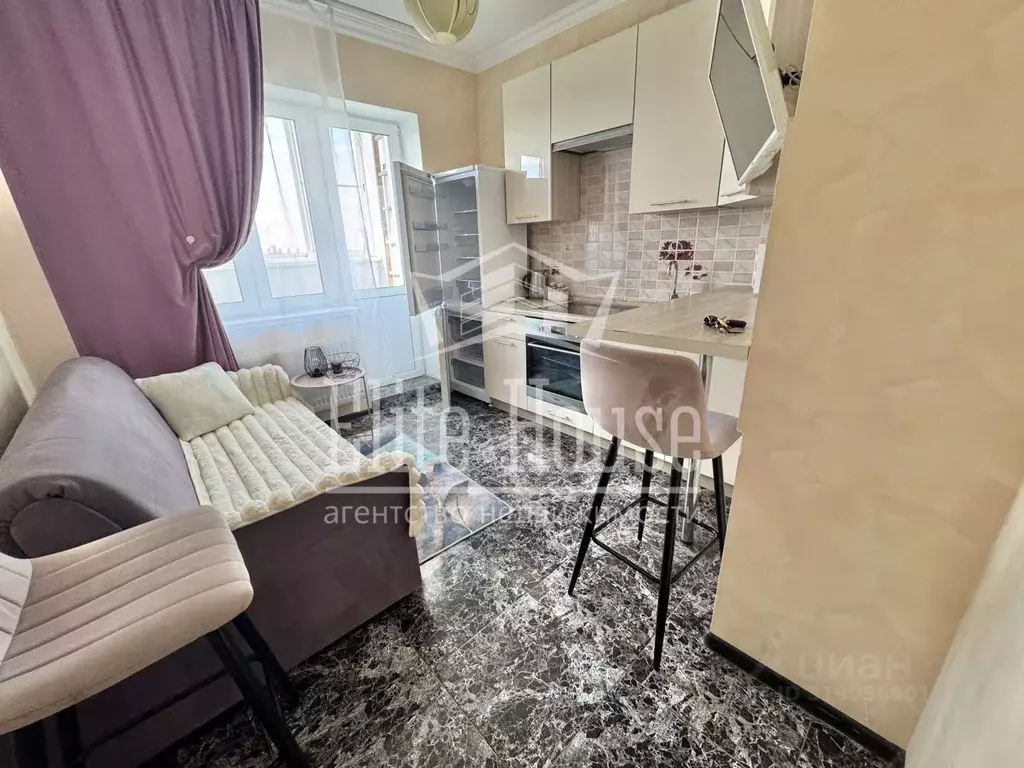 1-к кв. Калужская область, Калуга ул. 65 лет Победы, 43 (40.1 м) - Фото 0