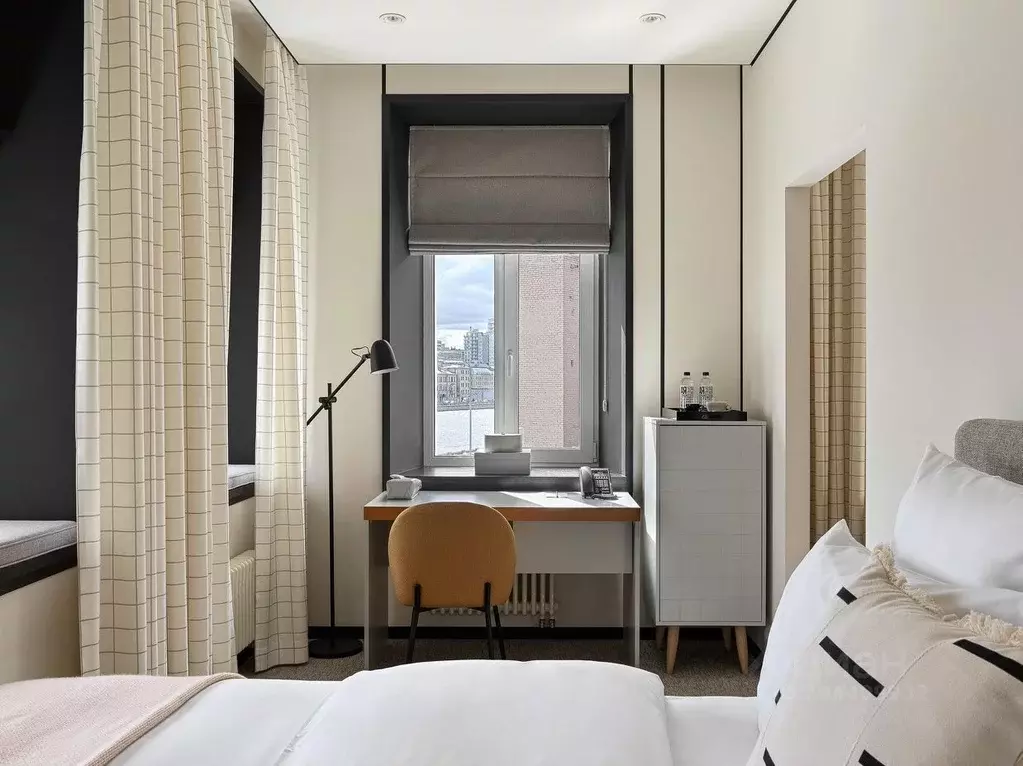 Комната Санкт-Петербург Казарменный пер., 2/42 (35.0 м) - Фото 1