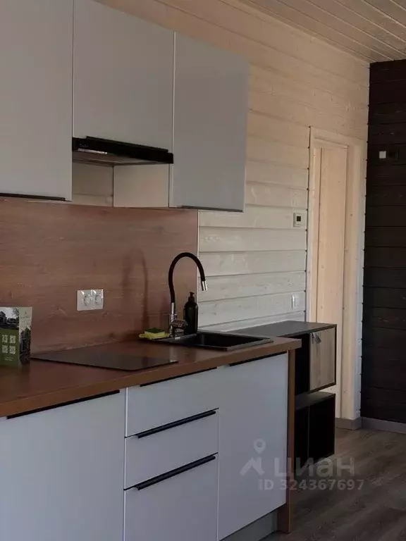 Дом в Ленинградская область, Кингисеппский район, д. Вистино ул. ... - Фото 2