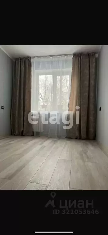4-к кв. Красноярский край, Красноярск ул. Кутузова, 42 (82.0 м) - Фото 0