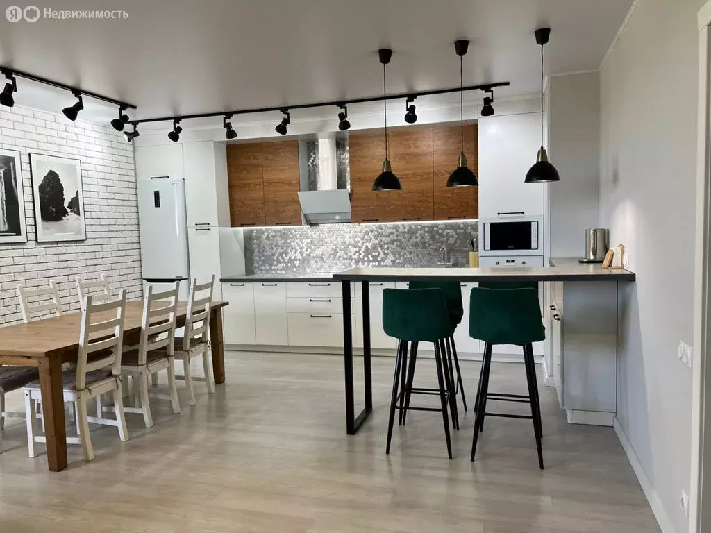 3-комнатная квартира: Оренбург, Пролетарская улица, 288/1 (75 м) - Фото 0