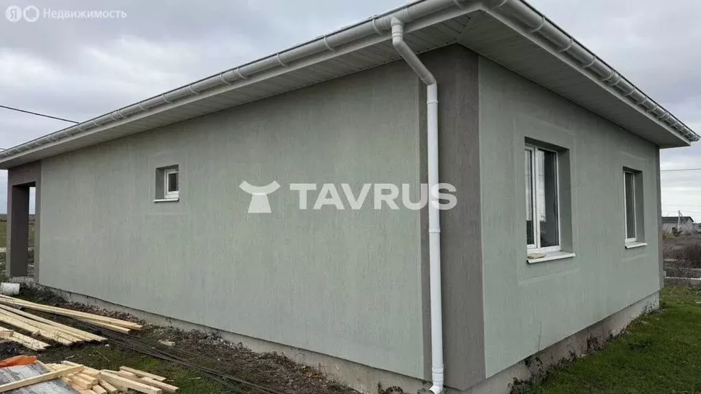 Дом в Симферопольский район, село Мирное (113 м) - Фото 2