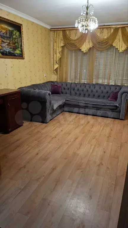 2-к. квартира, 60 м, 3/5 эт. - Фото 0