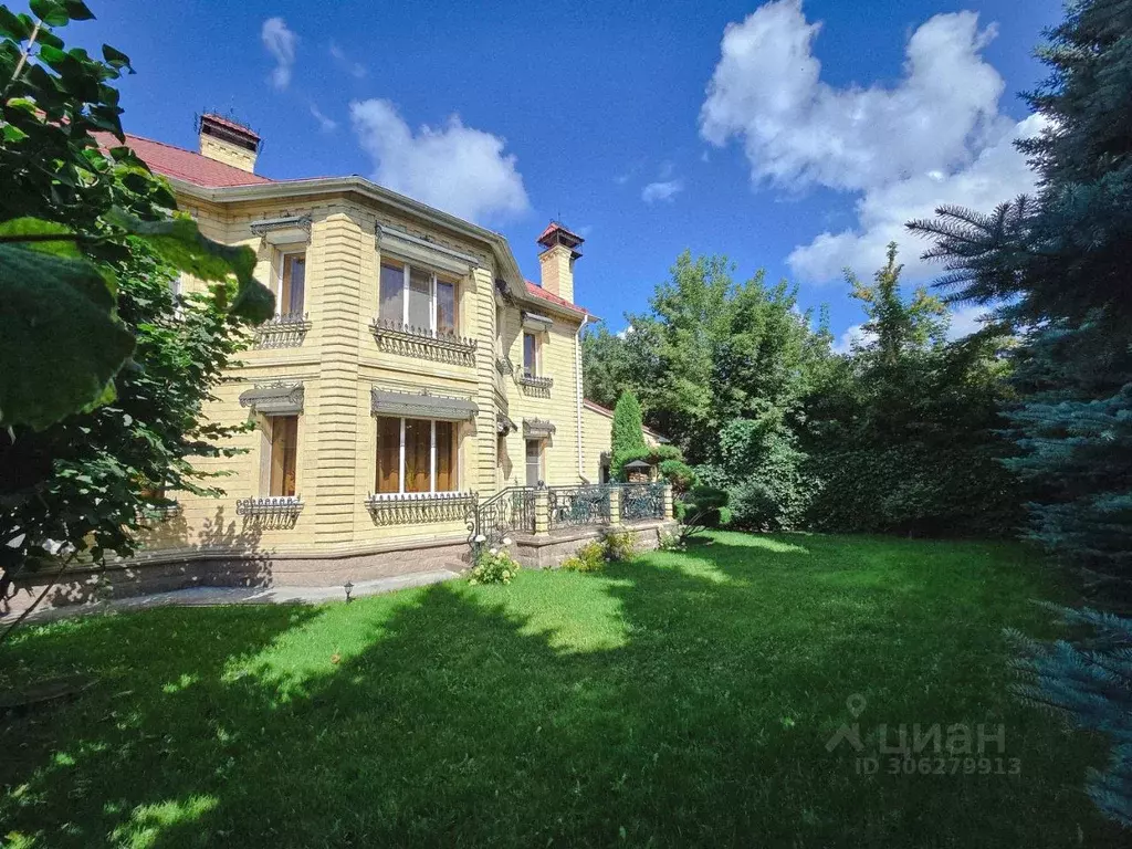 Коттедж в Челябинская область, Челябинск Междугородная ул. (427 м) - Фото 1