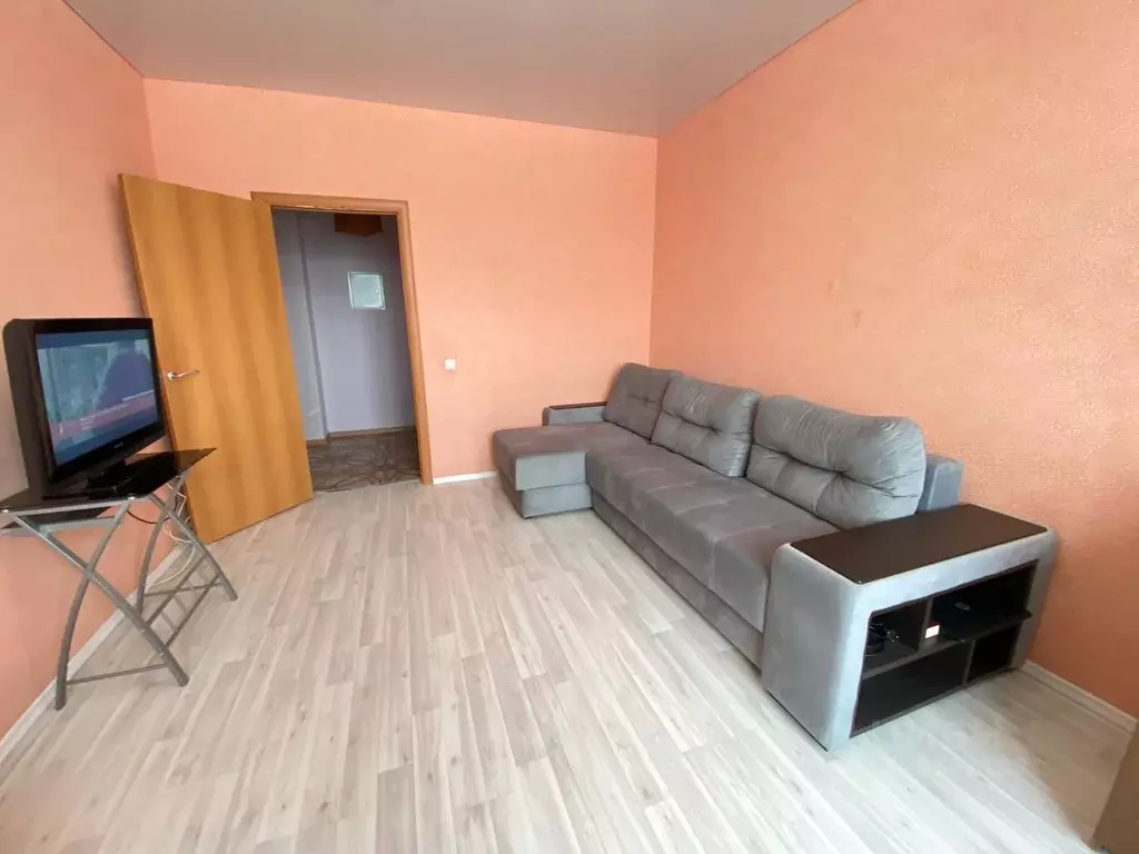 1-к кв. Башкортостан, Уфа ул. Набережная реки Уфы, 39/3 (45.0 м) - Фото 2