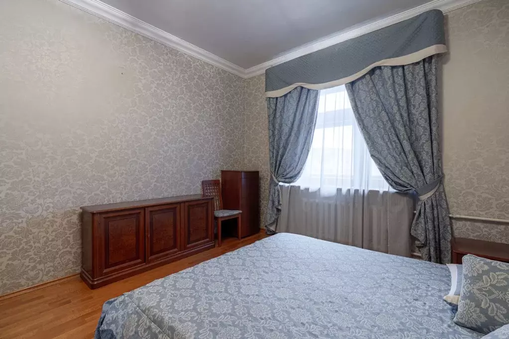 3-к кв. Татарстан, Казань ул. Чехова, 53 (112.5 м) - Фото 2