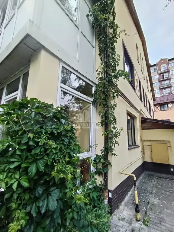 3-к. квартира, 71 м, 3/3 эт. - Фото 0